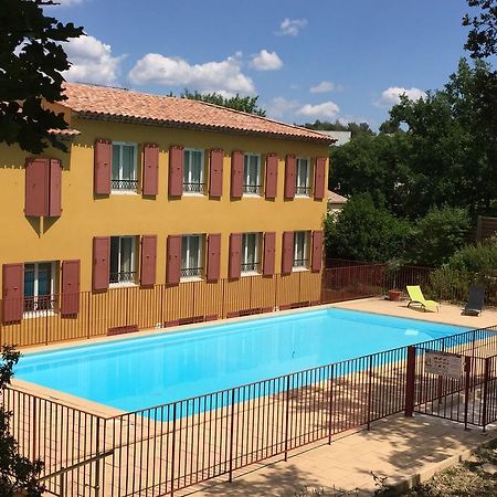 Hotel Résid'Artel Cadarache - ITER Saint-Paul-lès-Durance Exterior foto