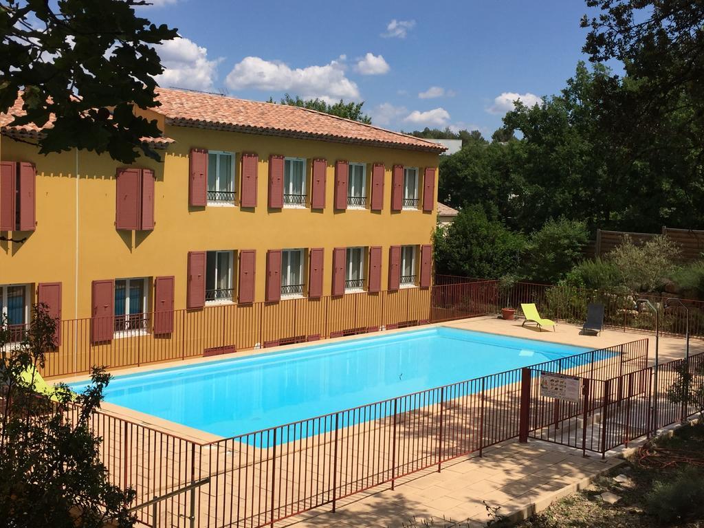 Hotel Résid'Artel Cadarache - ITER Saint-Paul-lès-Durance Exterior foto